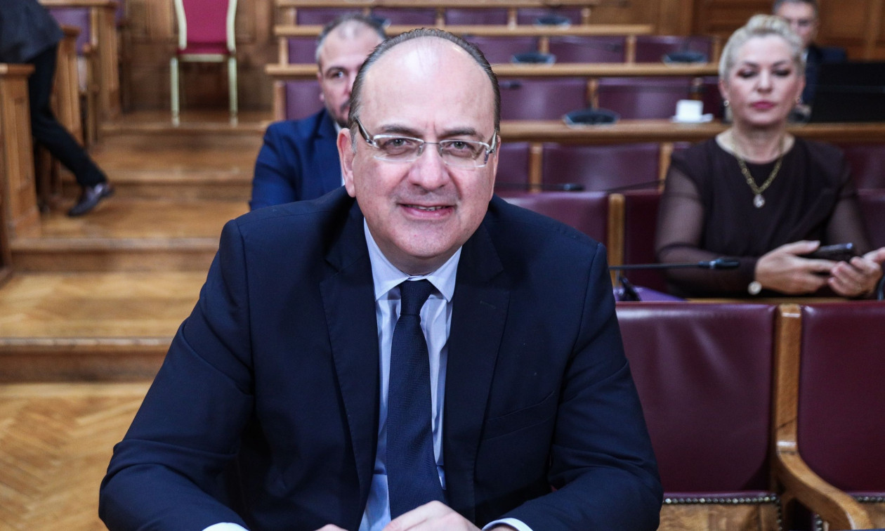 «Θερμό επεισόδιο» μεταξύ ΠΑΣΟΚ και Λαζαρίδη – Η παρέμβαση Γεραπετρίτη και η «πράσινη» απαίτηση