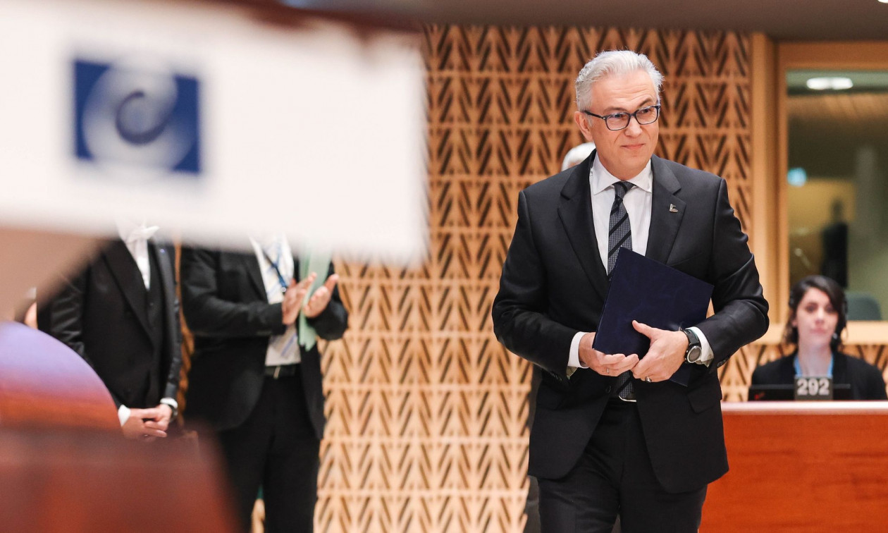 O Κασπάροφ αποθεώνει την προεδρία Ρουσόπουλου στο Συμβούλιο της Ευρώπης – Βίντεο