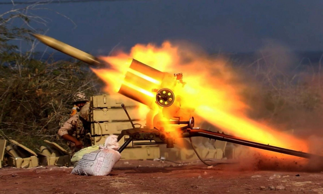 Κλιμακώνεται η ένταση Ιράν – ΗΠΑ: Στη Μέση Ανατολή η «αρμάδα» Τραμπ, απειλές πολέμου από Χαμενεΐ