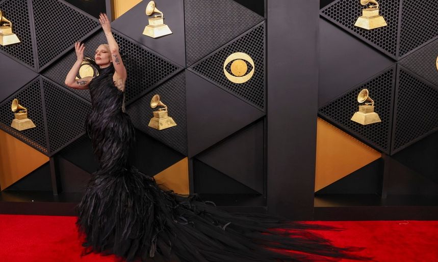 Βραβεία Grammy: Οι πιο λαμπρές παρουσίες της τελετής – Οι εντυπωσιακές εμφανίσεις