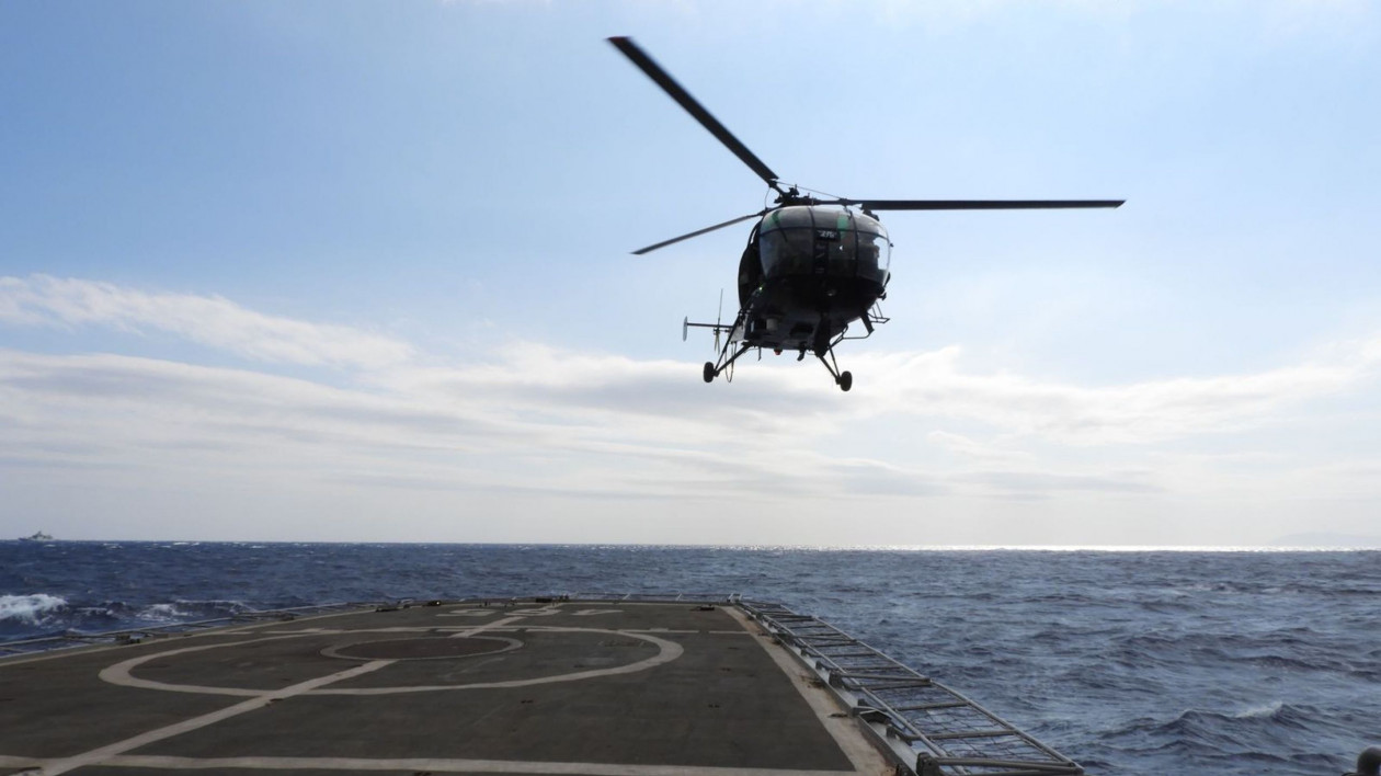 Χίος: Δεν τηρούν ούτε τα προσχήματα οι Τούρκοι μετά το πολύνεκρο ναυάγιο – Εξέδωσαν αντι-NOTAM