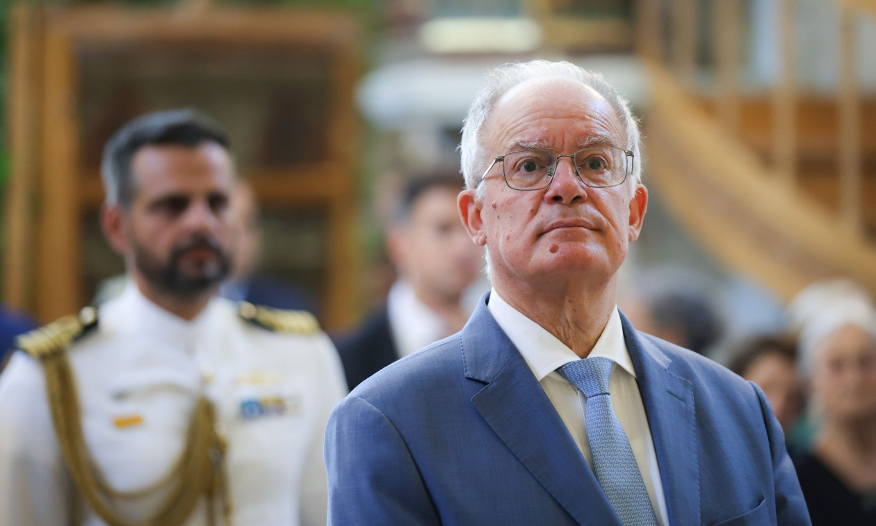 Συγχαρητήρια Τασούλα στην Εθνική Πόλο Γυναικών για το χάλκινο στην Πορτογαλία