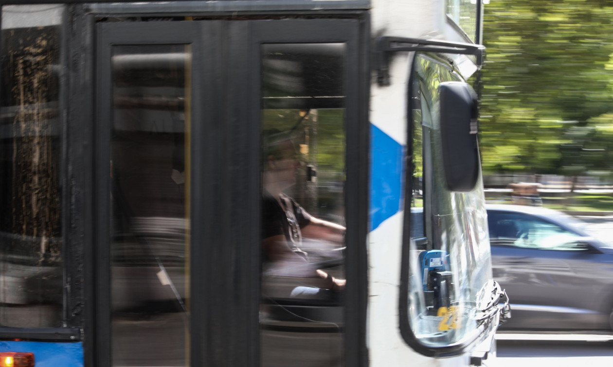 Υπουργείο Μεταφορών: Στο στόχαστρο εισιτηριοδιαφυγή και βανδαλισμοί – Αυστηρότερα πρόστιμα και drone