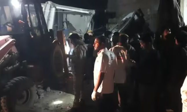 Ινδία: Δύο νεκροί από κατάρρευση κτηρίου στο Ρατζαστάν – Φόβοι ότι αρκετοί είναι παγιδευμένοι