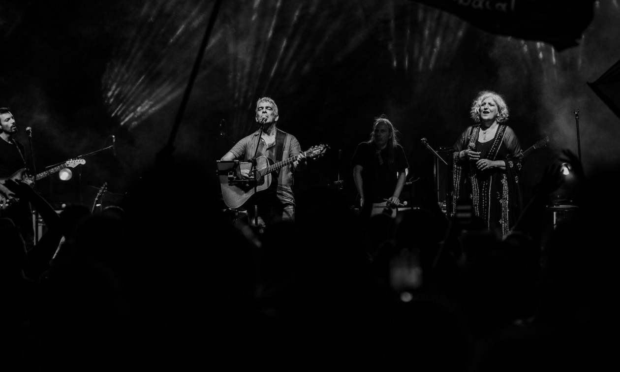 Δημήτρης Μυστακίδης-Μάρθα Φριντζήλα:Κυκλοφόρησαν τη «Μαύρη Πέτρα» – Διαθέσιμο σε όλες τις πλατφόρμες