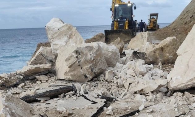 Κρήτη: Κλειστός επ΄αόριστoν ο δρόμος Μύρτου – Τερτσών λόγω νέας κατολίσθησης