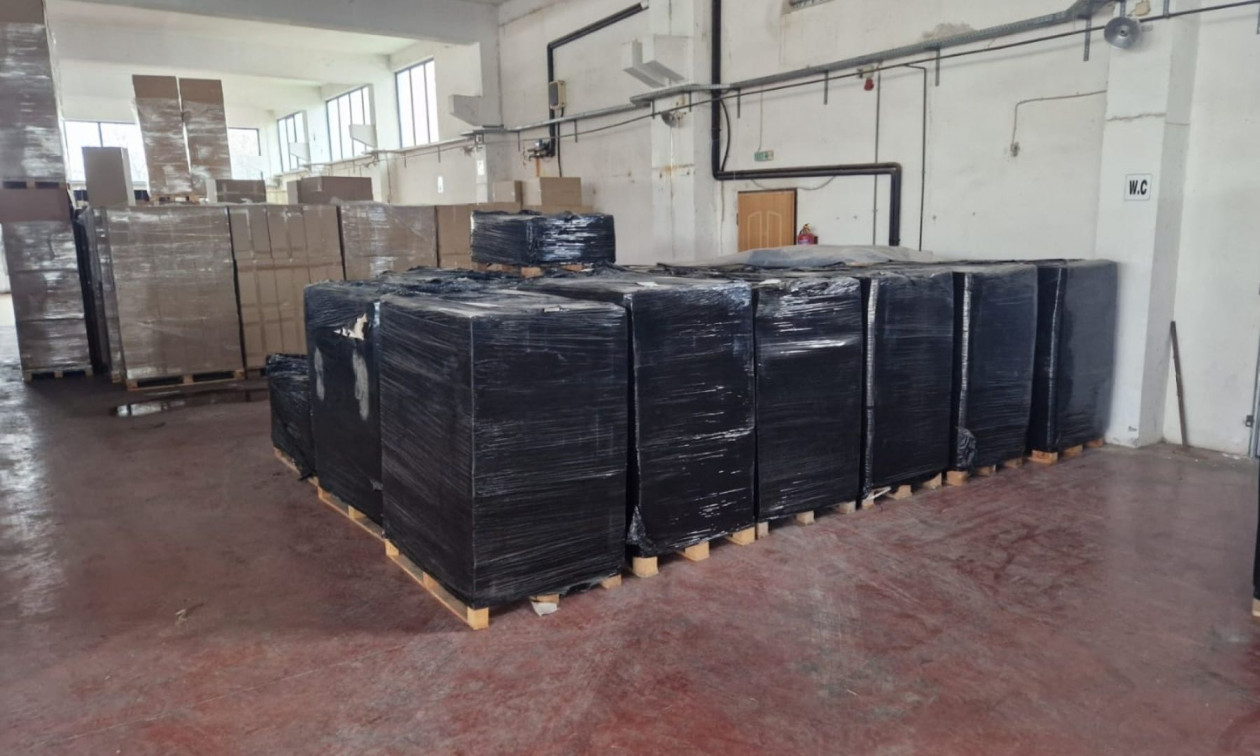 Κύκλωμα λαθραίων τσιγάρων: Στη φυλακή δύο από τους κατηγορούμενους