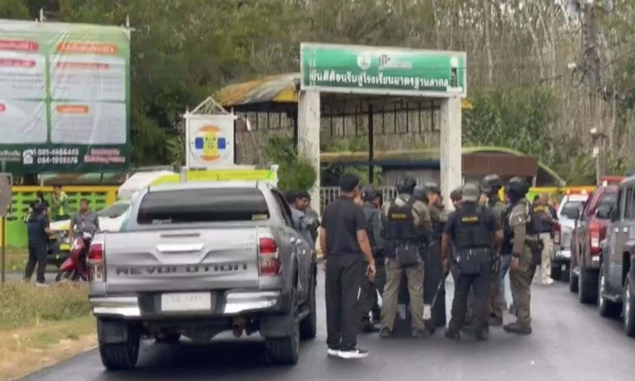 Ταϊλάνδη: Συνελήφθη ο ένοπλος που κρατούσε ομήρους σε σχολείο – Τουλάχιστον 3 τραυματίες