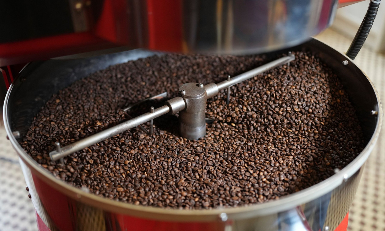 Οι δασμοί Τραμπ μείωσαν 31% τις εξαγωγές καφέ της Βραζιλίας  – Η Γερμανία εκτόπισε τις ΗΠΑ