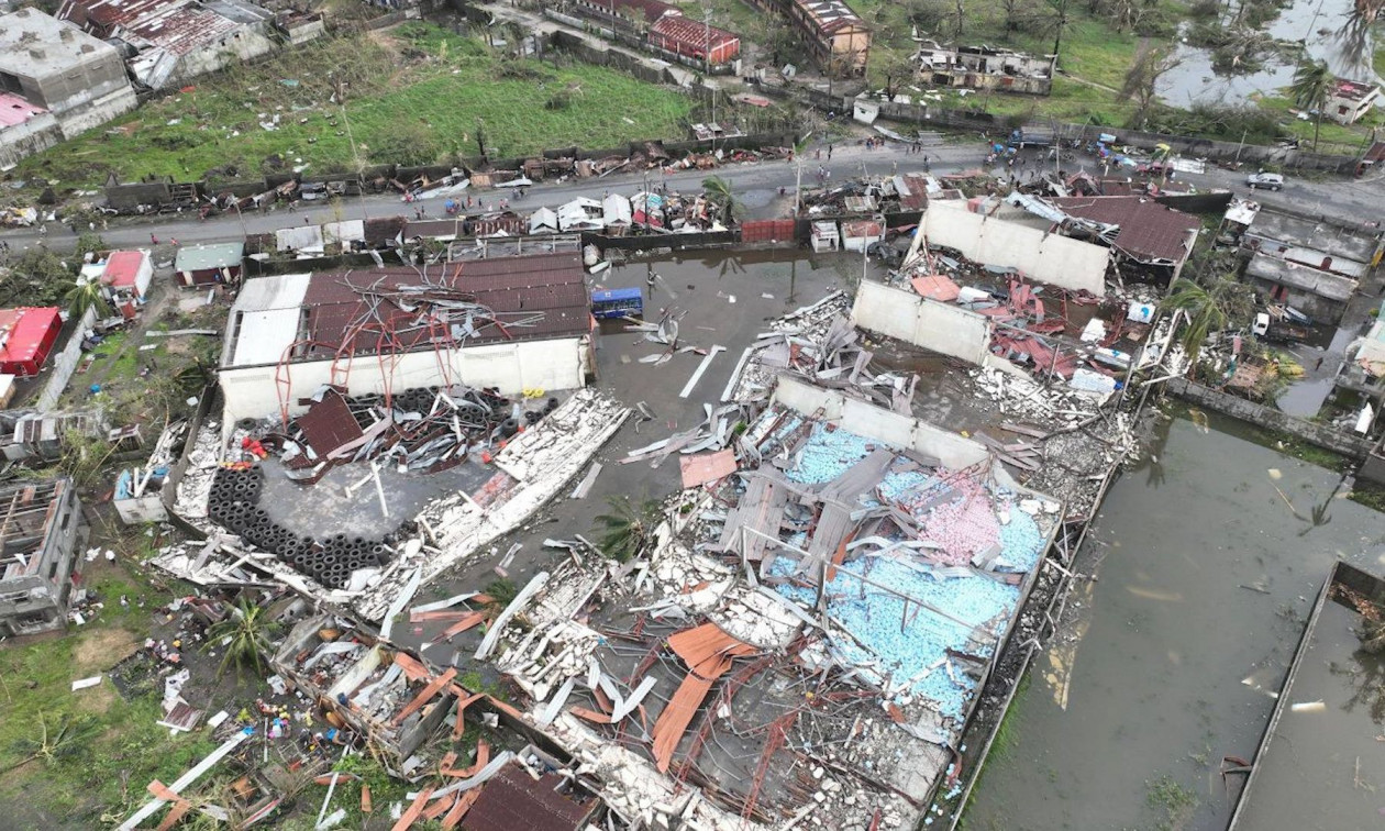 Μαδαγασκάρη: Τουλάχιστον 20 νεκροί από τον ισχυρό κυκλώνα Gezani – Άνεμοι 250 χλμ/ώρα (Βίντεο)