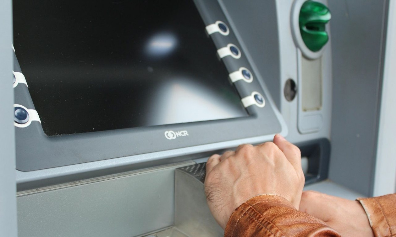 Θύμα οργανωμένης σπείρας γνωστός δικηγόρος – «Μέσα σε δευτερόλεπτα μου πήραν 20.000 ευρώ»