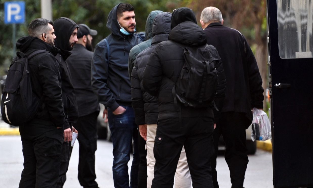 Κύκλωμα λαθραίων τσιγάρων: Στη φυλακή οδηγούνται οι «Πούτιν» και «πρόεδρος»