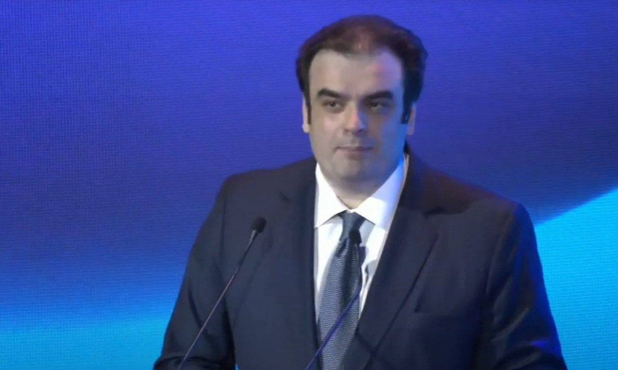 Πιερρακάκης: «Η κυβέρνηση αντιστέκεται στις “σειρήνες” που θα ήθελαν πυροτεχνήματα»