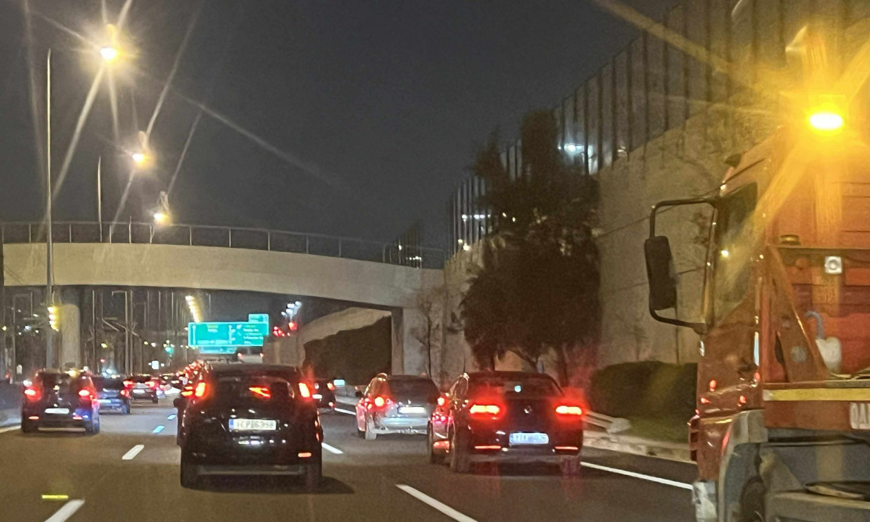 Κλειστή η Αττική Οδός από Ελευσίνα μέχρι Αιγάλεω στο ρεύμα προς Αεροδρόμιο έως την Δευτέρα το πρωί