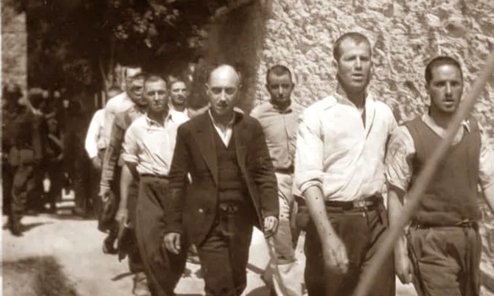 Επιχείρηση ταυτοποίησης των εικονιζόμενων από το ΚΚΕ – Συγκρίνουν τις εικόνες με στοιχεία αρχείου