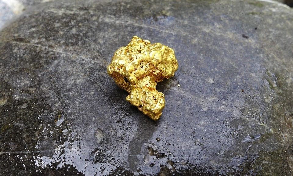 Μελέτη αποκαλύπτει ότι οι σεισμοί μπορεί να είναι υπεύθυνοι για τον σχηματισμό κοιτασμάτων χρυσού