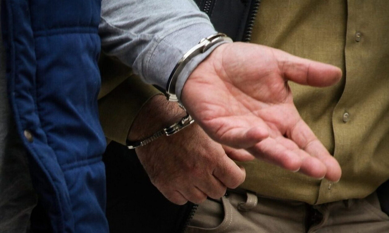 Συνελήφθησαν δύο άντρες που εξαπατούσαν πολίτες παριστάνοντας τους ηλεκτρολόγους