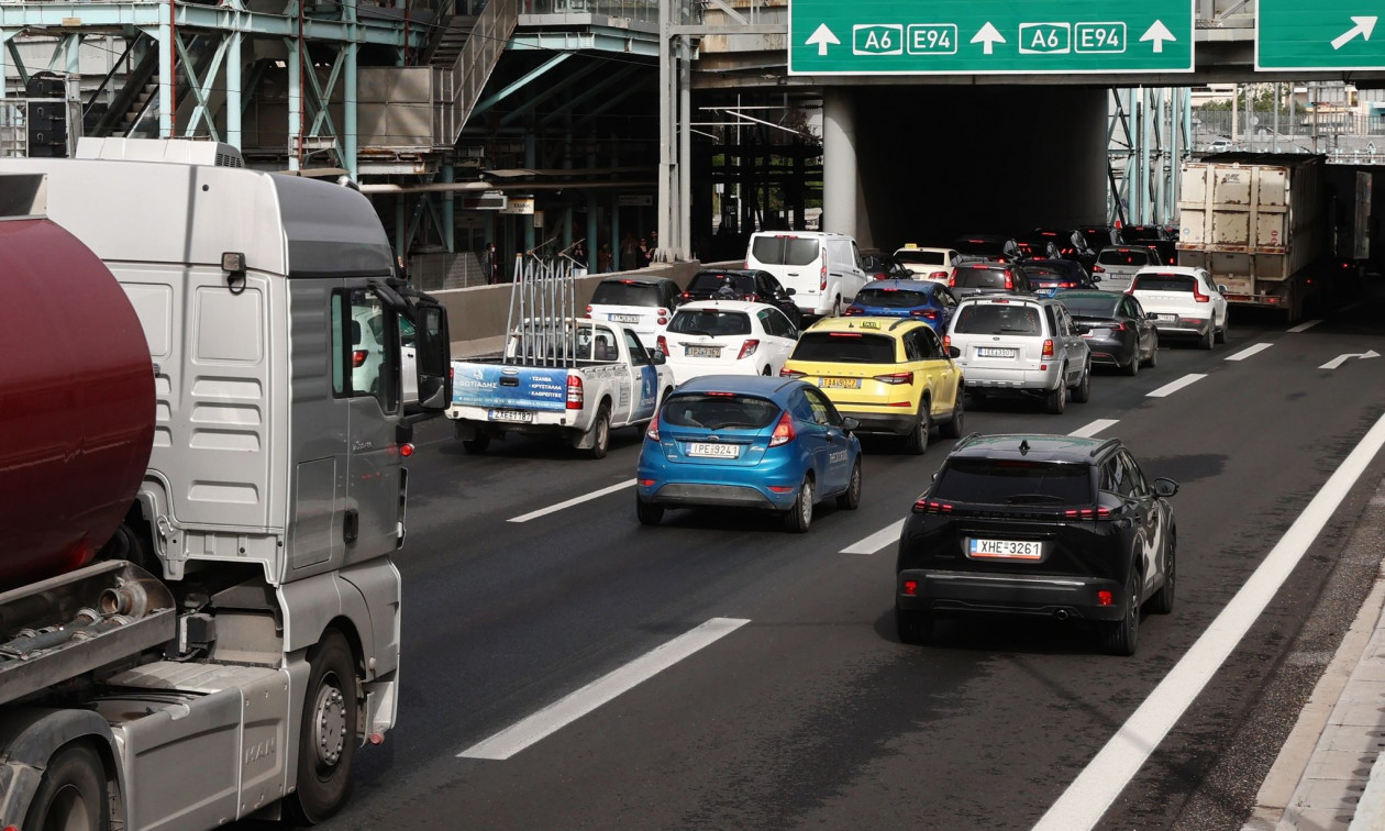27.773 οχήματα δεν εισήλθαν στην Αττική Οδό λόγω των εργασιών – Τα μέτρα της Τροχαίας