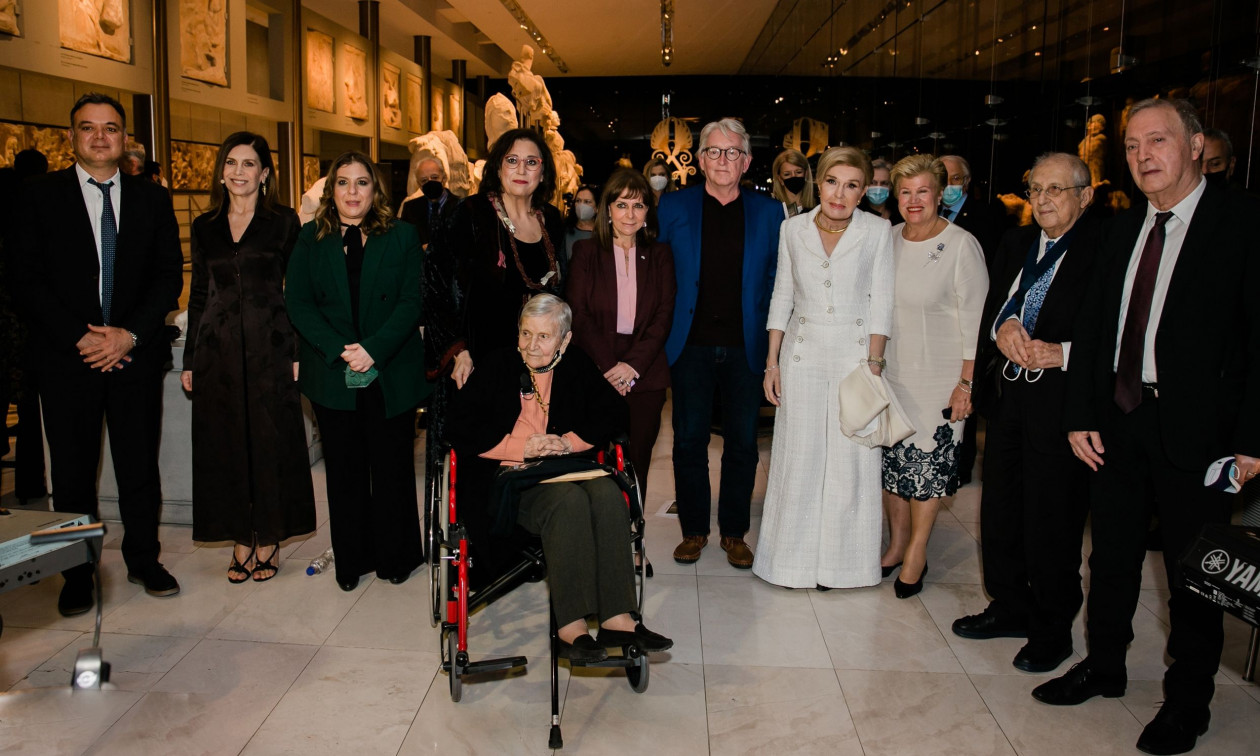 Ελένη Γλύκατζη-Αρβελέρ: Μια φωτογραφία και μια ανάμνηση στη μνήμη της από το Μουσείο της Ακρόπολης