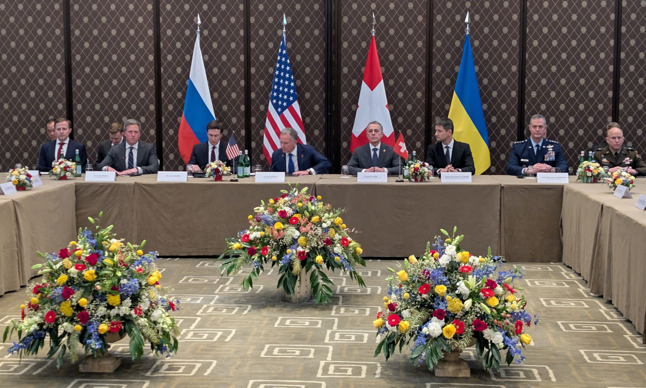 Γενεύη: Ολοκληρώθηκε η πρώτη μέρα των τριμερών διαπραγματεύσεων Μόσχας-Κιέβου-Ουάσινγκτον