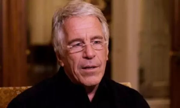 Έπσταϊν: Θα ερευνηθούν οι πτήσεις με τις οποίες έστελνε γυναίκες στο Ηνωμένο Βασίλειο