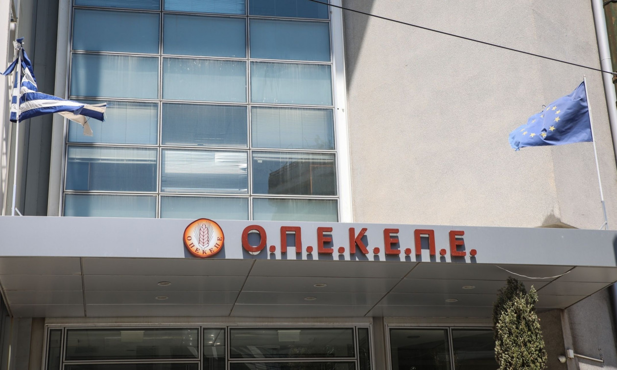 Παρέμβαση Κακλαμάνη για τον ΟΠΕΚΕΠΕ ζητά το ΠΑΣΟΚ – Νέα πολιτικά πρόσωπα στο μικροσκόπιο;