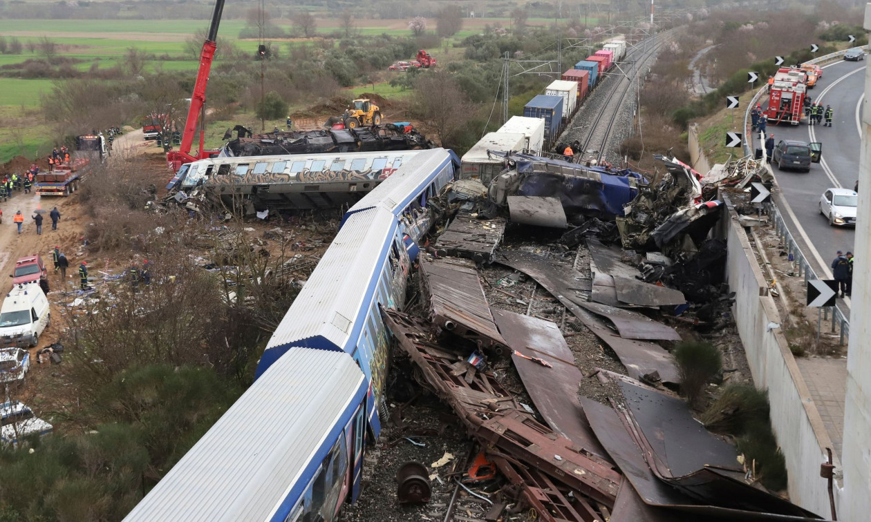 Τέμπη: Εξώδικο στην Εισαγγελία από συγγενείς θυμάτων για τις εκταφές – Ζητούν εξέταση στο εξωτερικό