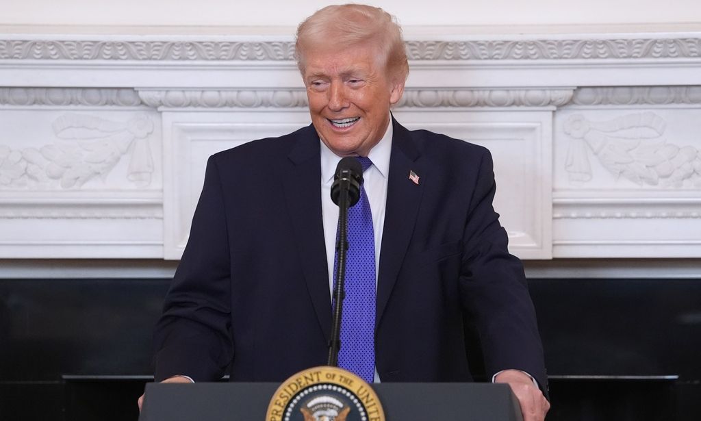 ΗΠΑ: Ο Τραμπ υπέγραψε διάταγμα για 10% σε όλες τις χώρες