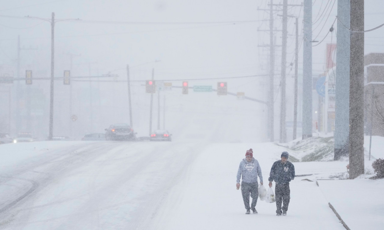 ΗΠΑ: Ισχυρή χιονοθύελλα χτυπά την Ανατολική Ακτή