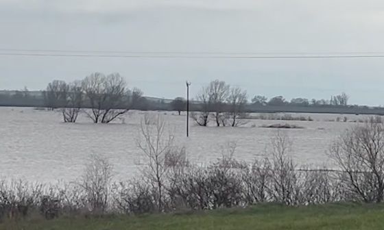 Στο «έλεος» των υδάτων ο Δήμος Σουφλίου, έσπασε το ανάχωμα στην Κορνοφωλιά