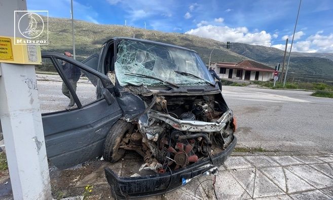 Αιτωλοακαρνανία: Φορτηγό συγκρούστηκε με νταλίκα στη Στάνο Αμφιλοχίας