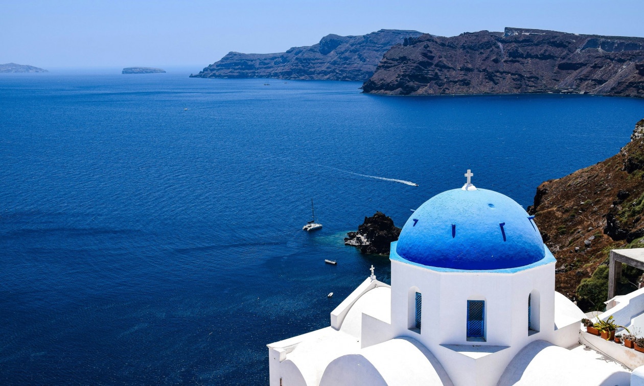 Με νέα ρεκόρ στον τουρισμό έκλεισε το 2025