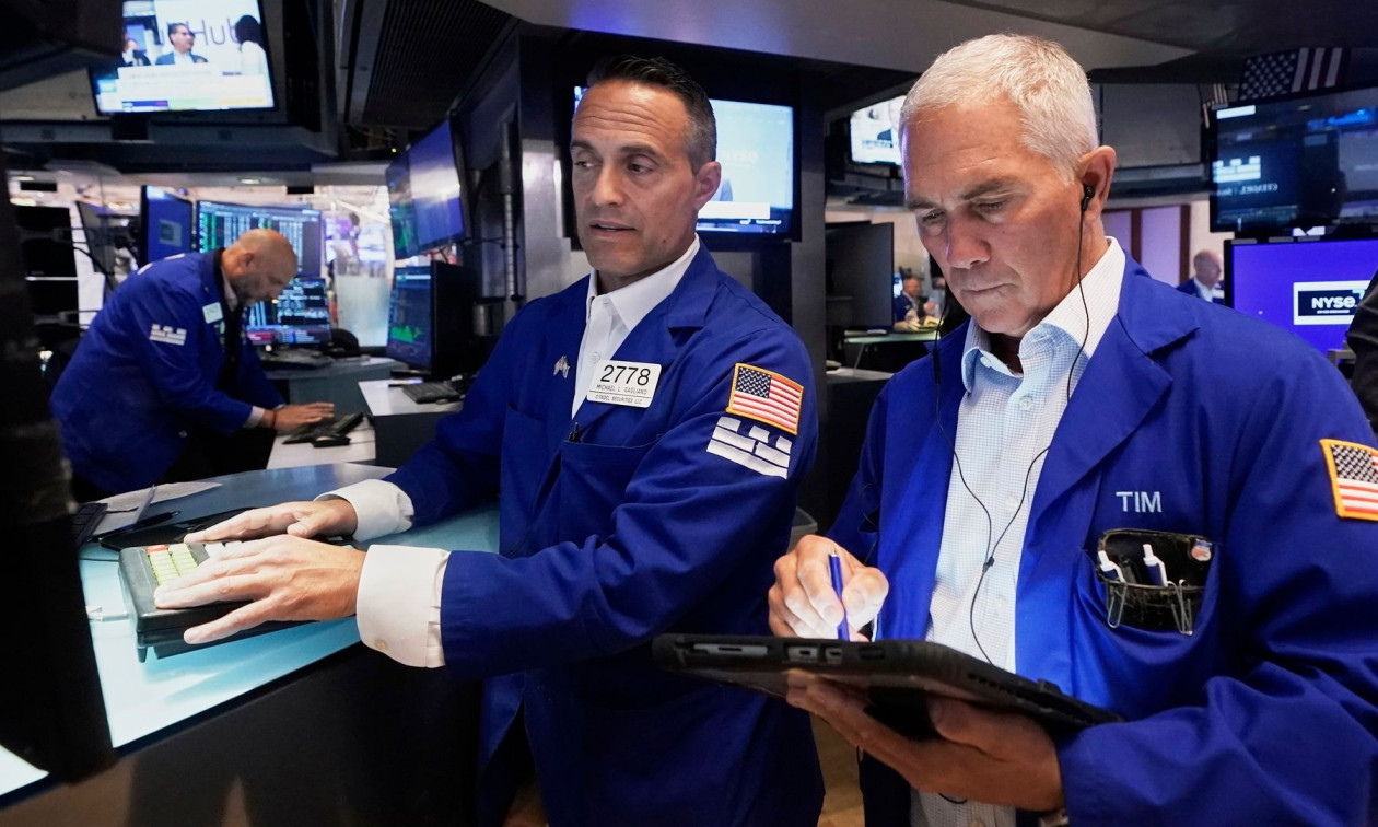 Κέρδη στη Wall Street με το βλέμμα στραμμένο στην ομιλία Τραμπ