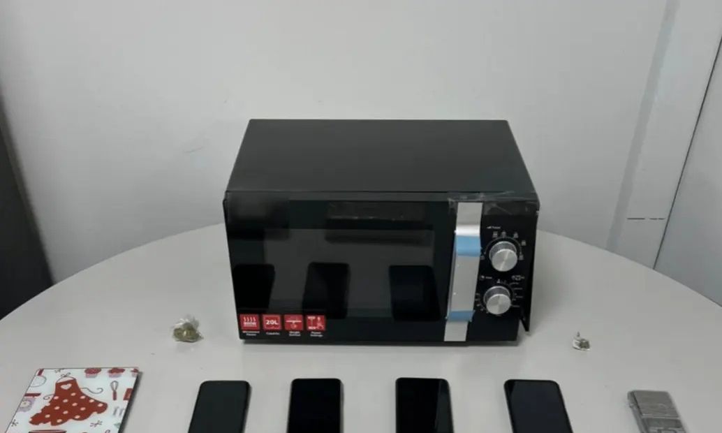 Θεσσαλονίκη: Σύλληψη διεθνούς εγκληματικής ομάδας που έκρυβε κοκαΐνη σε φούρνο μικροκυμάτων