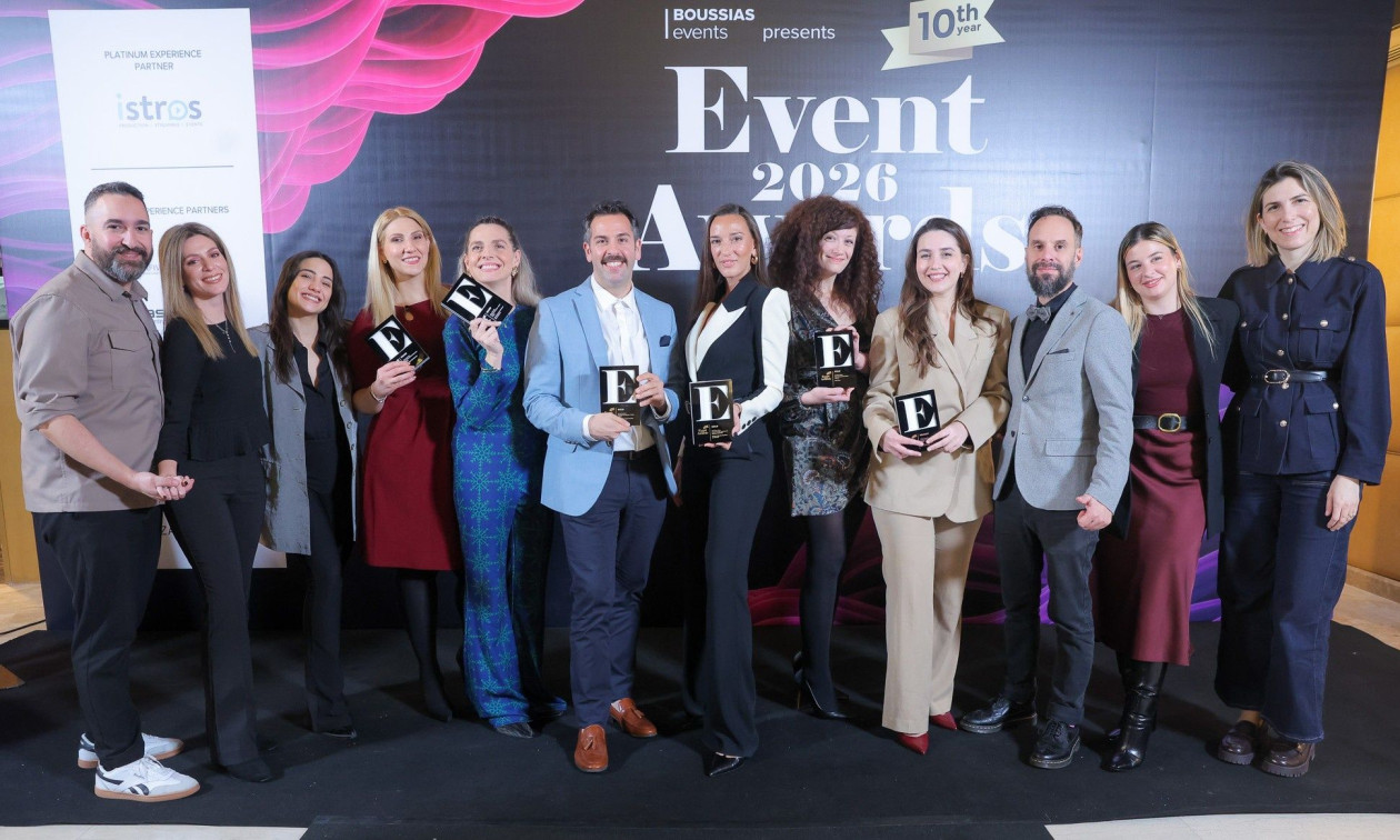 Ο Μάκης στο βάθρο των μεγάλων νικητών των Event Awards