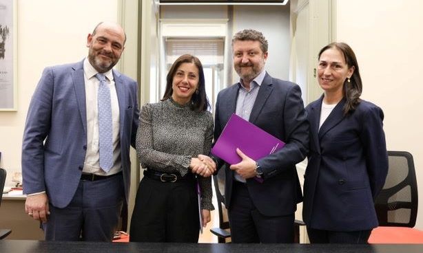 ΕΚΚΟΜΕΔ και NETFLIX ενώνουν τις δυνάμεις τους για ενίσχυση της ελληνικής δημιουργικής βιομηχανίας