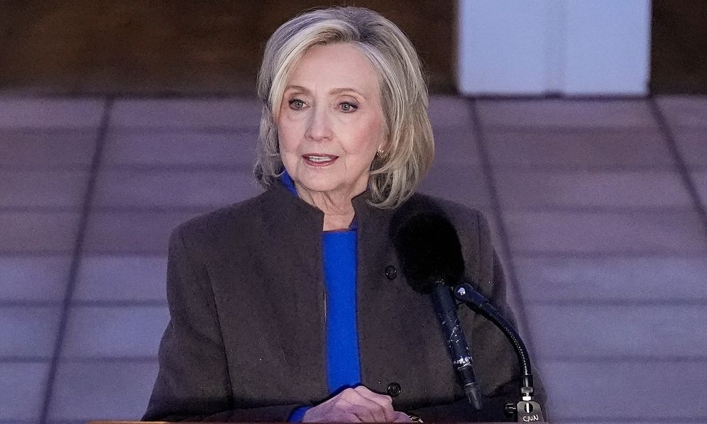 Χίλαρι Κλίντον στη Βουλή των Αντιπροσώπων: «Δεν είχα ιδέα για τα εγκλήματα του Έπσταϊν»