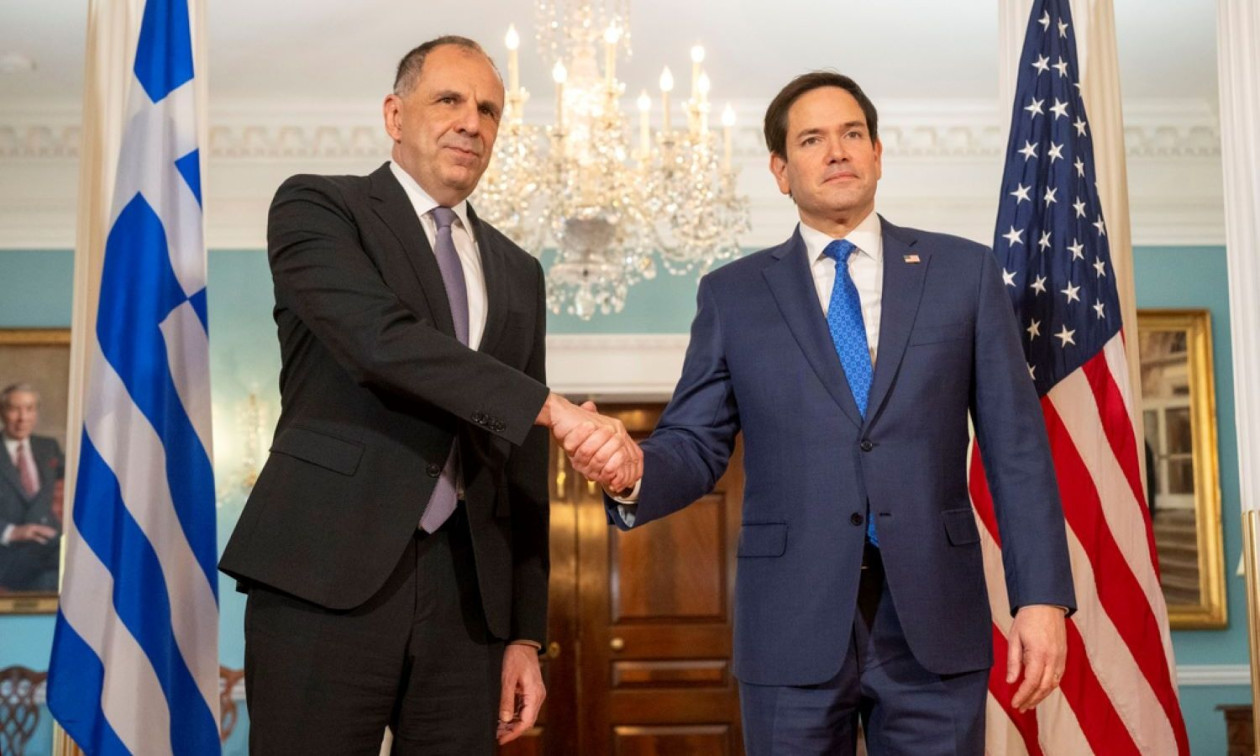 Διάχυτη ικανοποίηση στο Μαξίμου για τη συνάντηση του Γεραπετρίτη με τον Ρούμπιο