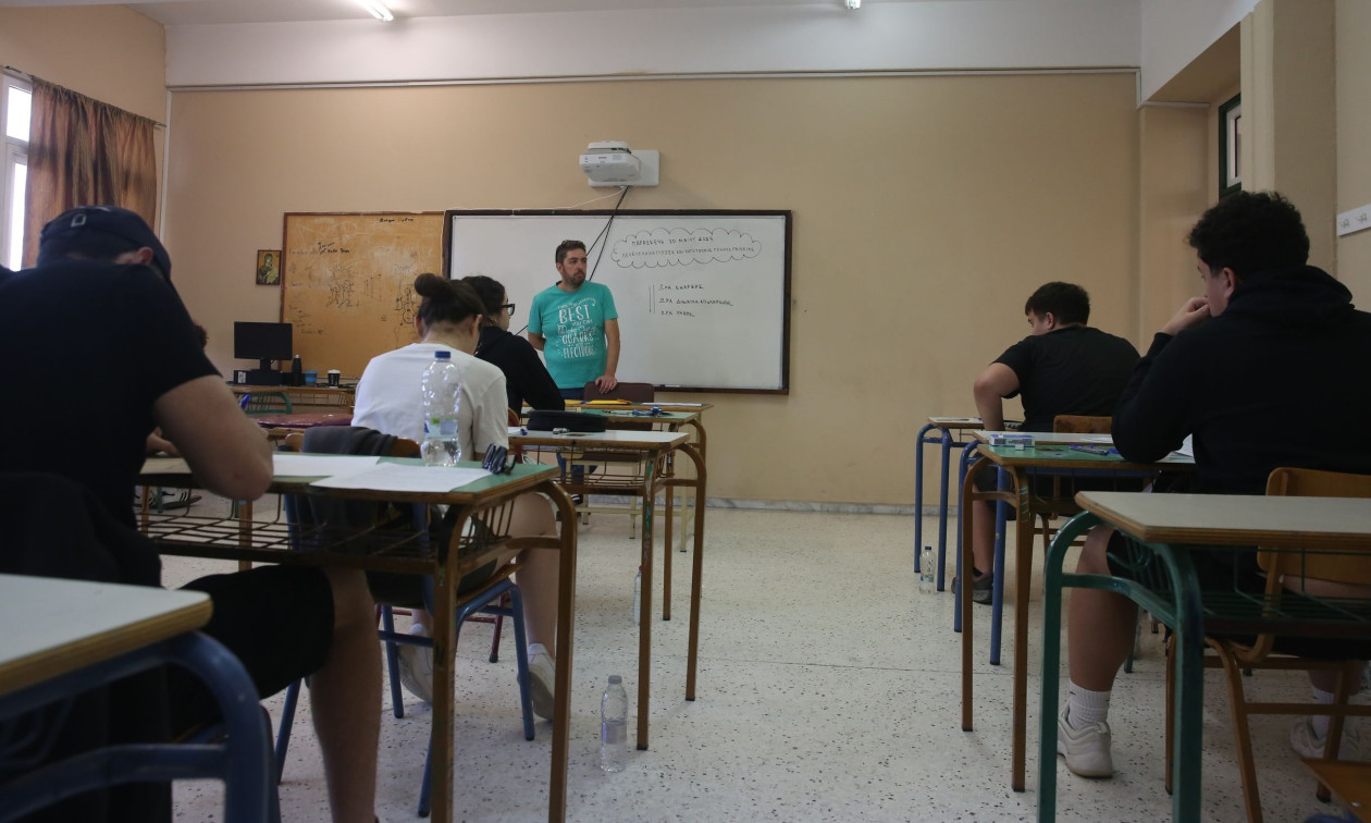 Ζαχαράκη για Εθνικό Απολυτήριο: Εξετάζεται «μέγιστη απόσταση» προφορικών – γραπτών