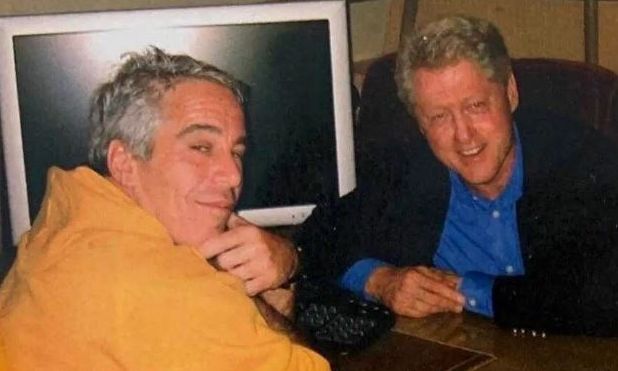 Τζέφρι Έπσταϊν: «Πολλές ερωτήσεις» για τον Μπιλ Κλίντον από τους Ρεπουμπλικανούς