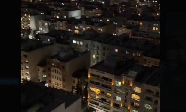 Η Τεχεράνη «φλέγεται» από χαρά – Πανηγυρισμοί εν μέσω αναφορών για τον θάνατο του Χαμενεΐ – Βίντεο