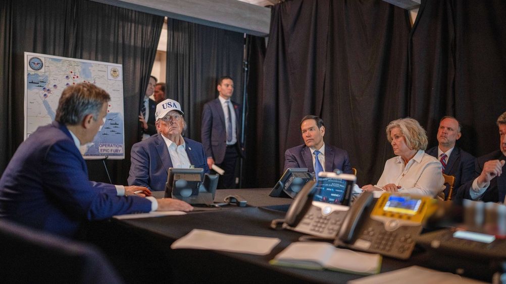 Τραμπ στο CBS: «Πολύ ευκολότερη η διπλωματία τώρα από ότι χθες» – Υπάρχουν «καλοί διάδοχοι»