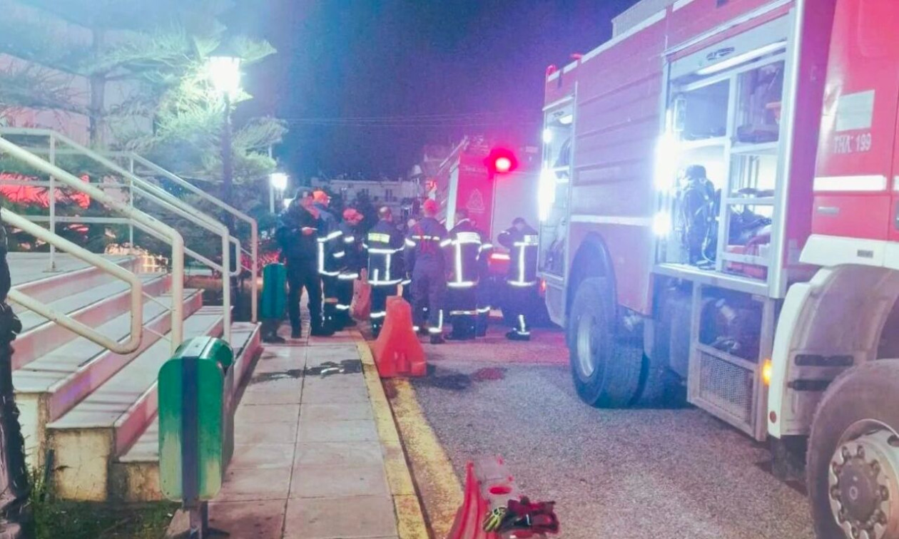 Μεσολόγγι: Φωτιά στο νοσοκομείο – Μεταφέρθηκαν 30 ασθενείς