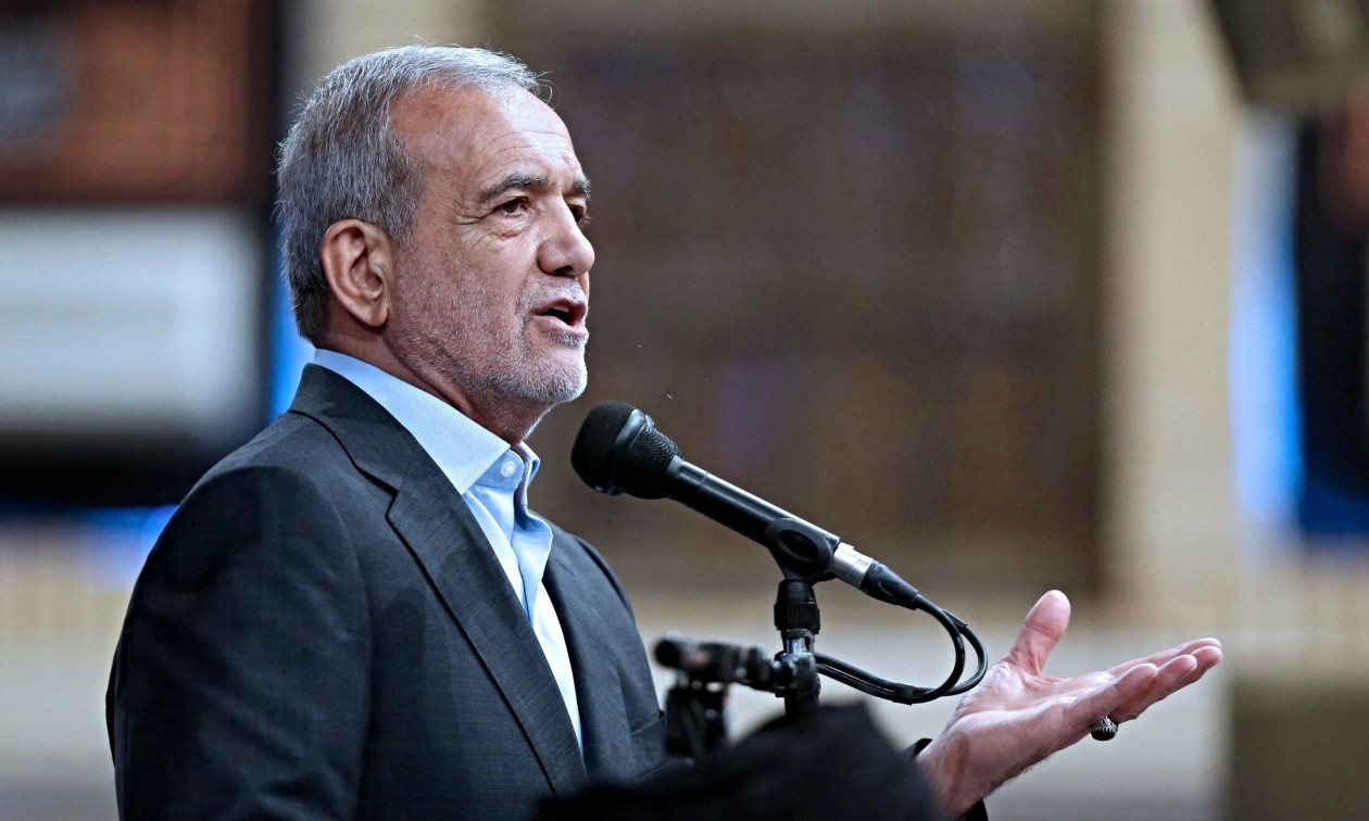 Διάγγελμα Ιρανού προέδρου: «Θα συνεχίσουμε να χτυπάμε σκληρά στα βήματα του ανώτατου ηγέτη μας»