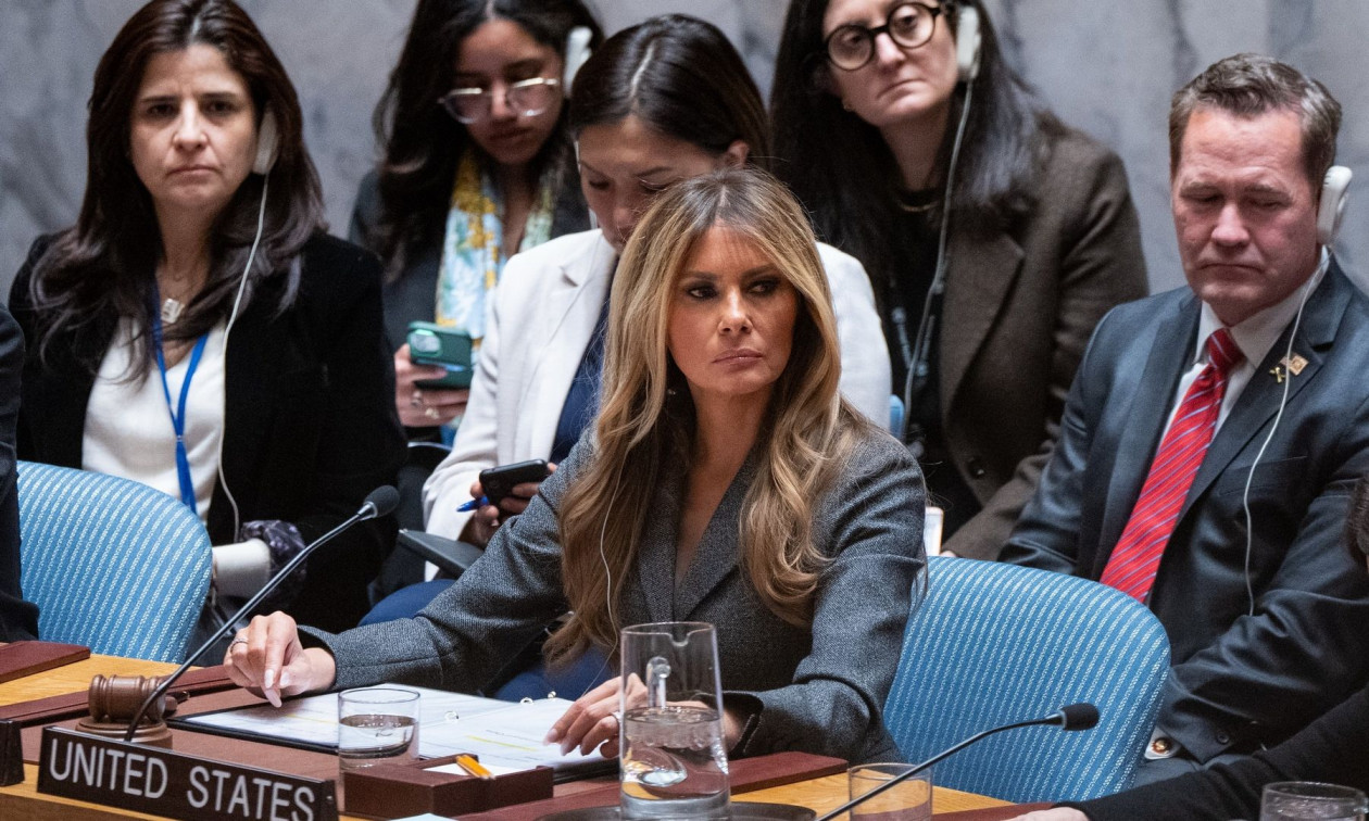 Μελάνια Τραμπ στο Συμβούλιο Ασφαλείας του ΟΗΕ: «H ειρήνη δεν χρειάζεται να είναι εύθραυστη»