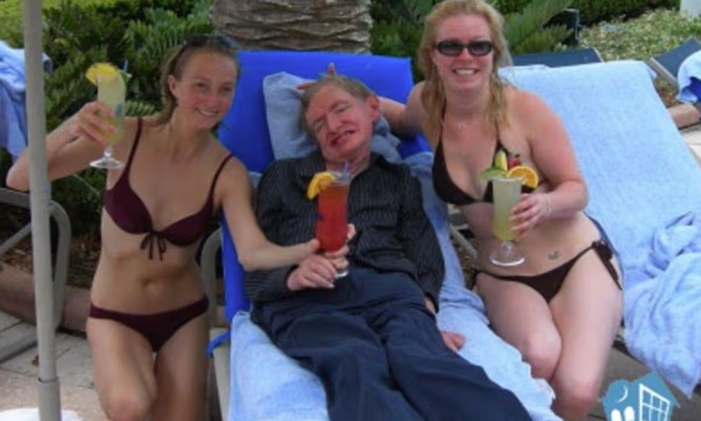 Στίβεν Χόκινγκ: Η αλήθεια πίσω από τις γυναίκες με μπικίνι δίπλα του στα αρχεία Έπστάιν