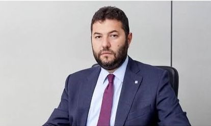 Μαρινάκης καταγγέλλει Πολάκη για τη δήλωση σχετικά με τον ξυλοδαρμό του CEO της Cepal