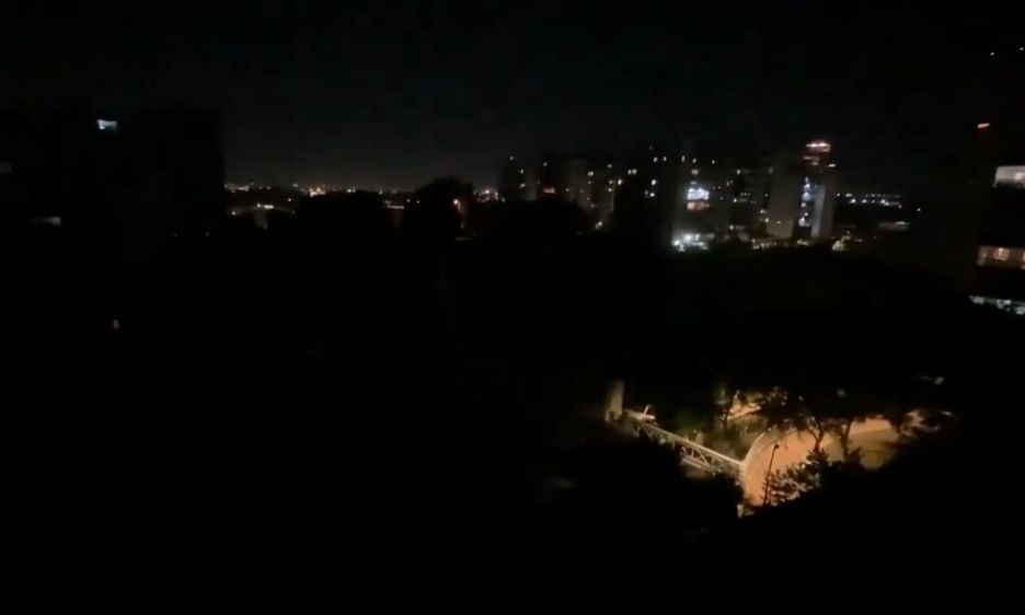 Ιράκ: Μπλακάουτ σε όλο το ηλεκτρικό δίκτυο