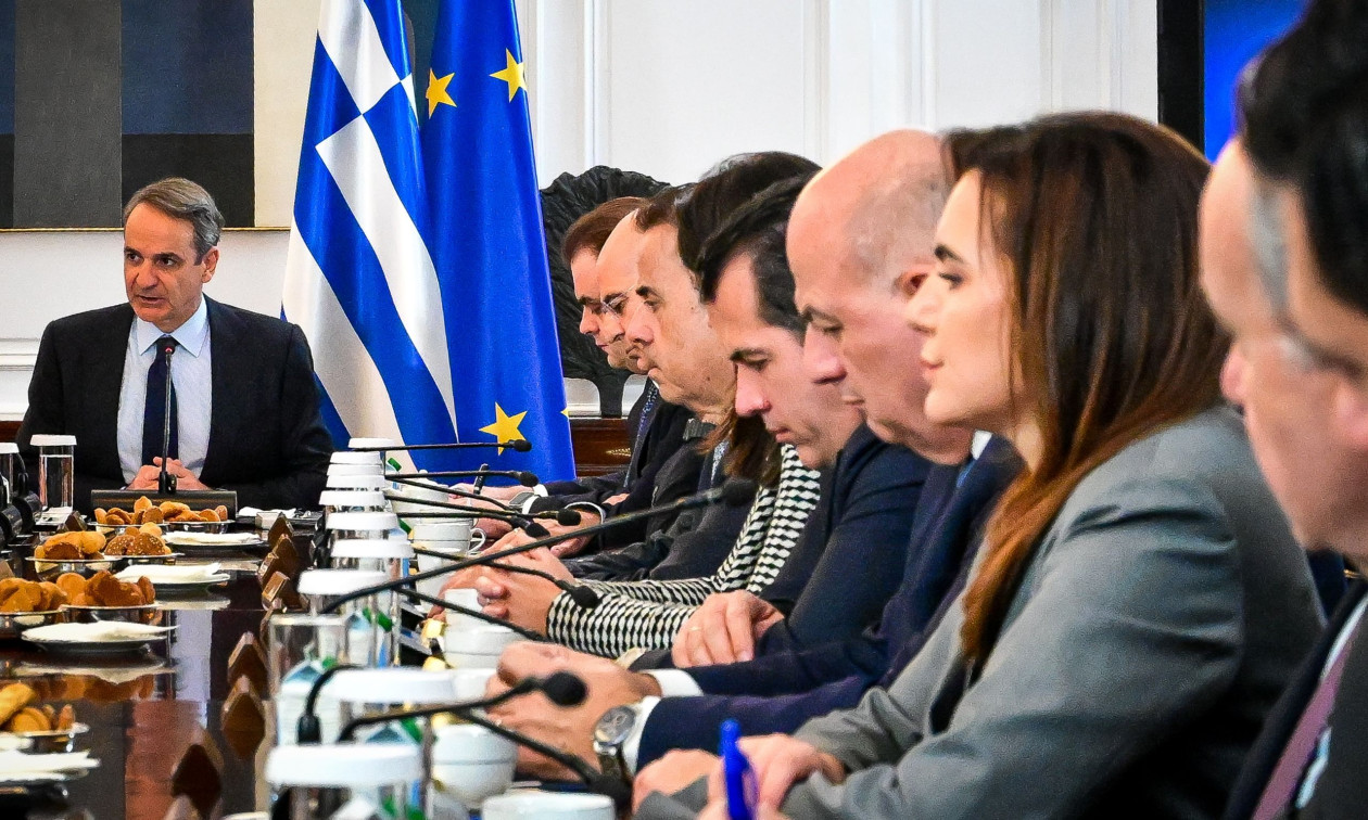 Ποια είναι τα χειρότερα σενάρια για την οικονομία που εξετάζει η κυβέρνηση λόγω Μέσης Ανατολής