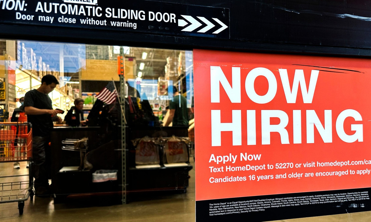 ΗΠΑ: Απώλεια 92.000 θέσεων εργασίας – Στο 4,4% η ανεργία